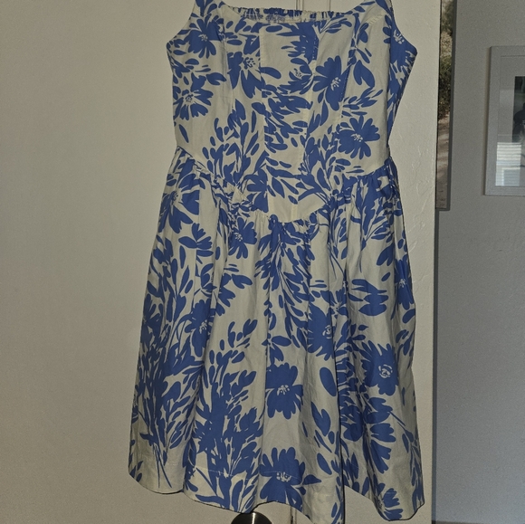 A New Day Blue and White Sleeveless Sundress - Picture 5 of 5